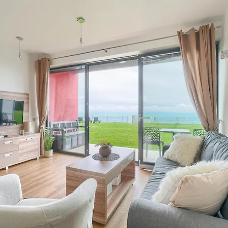 W&g Rewal-widok Na Morze, Z Prywatnym Zejsciem Na Plaze