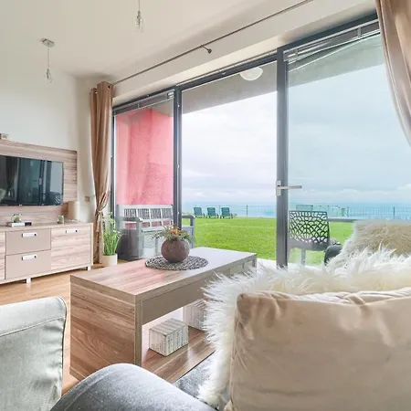 דירה W&g Rewal-widok Na Morze, Z Prywatnym Zejsciem Na Plaze *