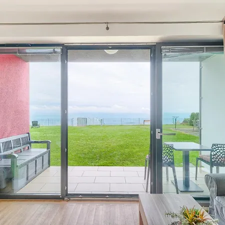 Apartment W&g Rewal-widok Na Morze, Z Prywatnym Zejsciem Na Plaze Rewal