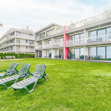 Apartment W&g Rewal-widok Na Morze, Z Prywatnym Zejsciem Na Plaze Rewal