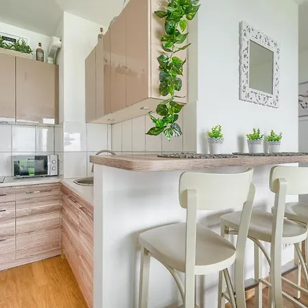 W&g Rewal-widok Na Morze, Z Prywatnym Zejsciem Na Plaze דירה רבאל