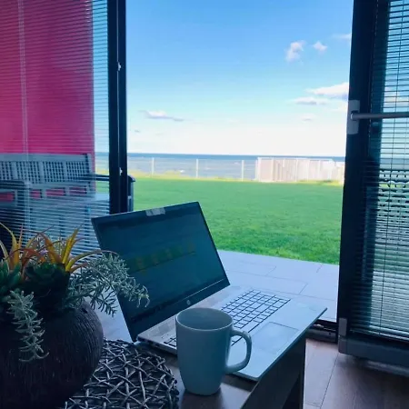 W&g Rewal-widok Na Morze, Z Prywatnym Zejsciem Na Plaze דירה