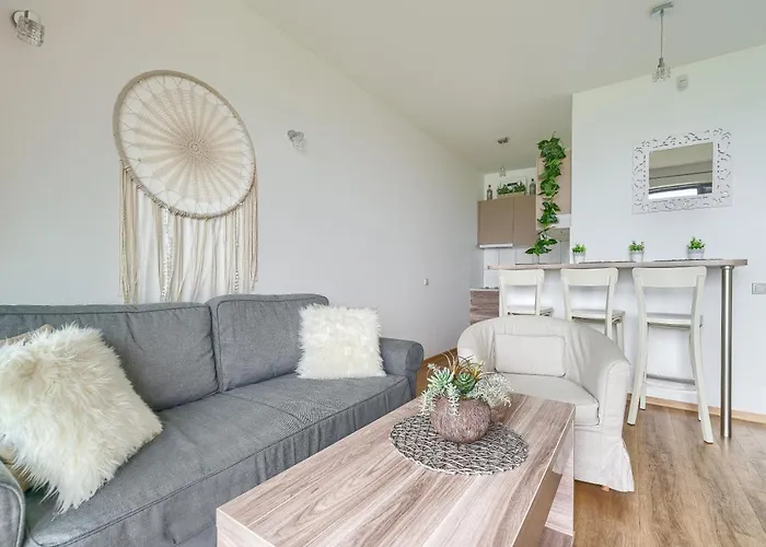 W&g Rewal-widok Na Morze, Z Prywatnym Zejsciem Na Plaze *